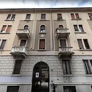 New Cozy 7 Metro Stops To Duomo! Appartamento