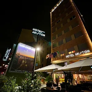 Ariston Hotel